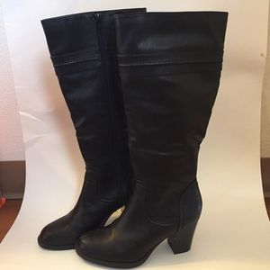 Black Knee High Boots Size 7